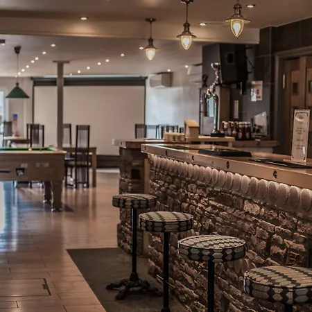 The Lion And The Lamb Inn