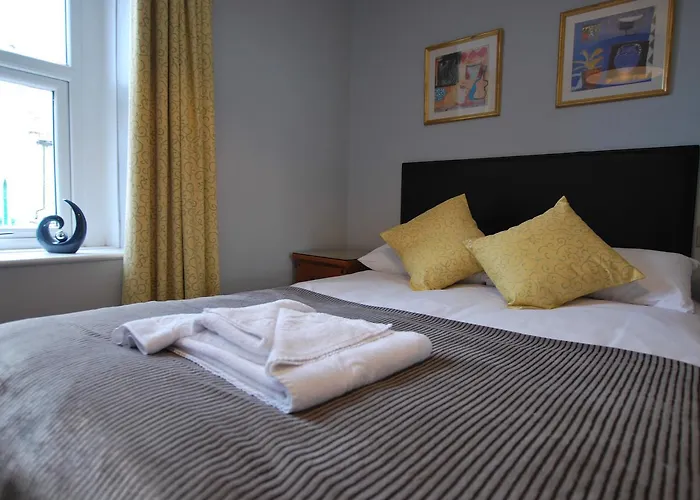 Inn The Lion And The Lamb